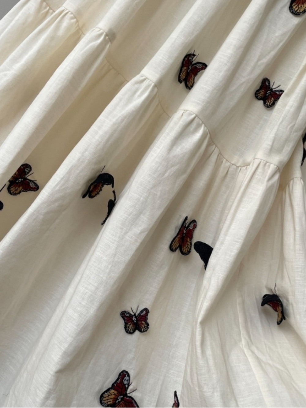 Agua By Agua Bendita Lima Monarca appliquéd tiered linen maxi dress - Picture 10 of 11